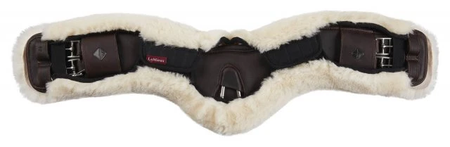 LeMieux Lambswool Anatomic Girth Cover 2 LeMieux Lambswool Anatomic Girth Cover - Image 2